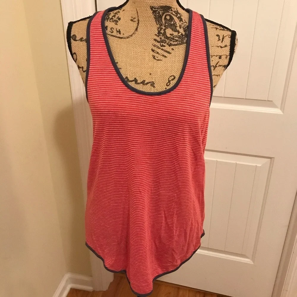 🏃♀️ Alternative Striped Tank - Picture 1 of 5